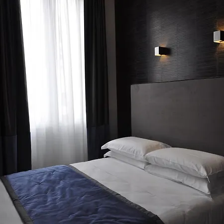 Place 24 Suites & Wellness Roma Camera foto